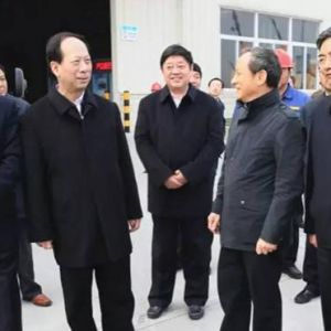 ʯ̩�壺���칤����ɞ�˗U��I